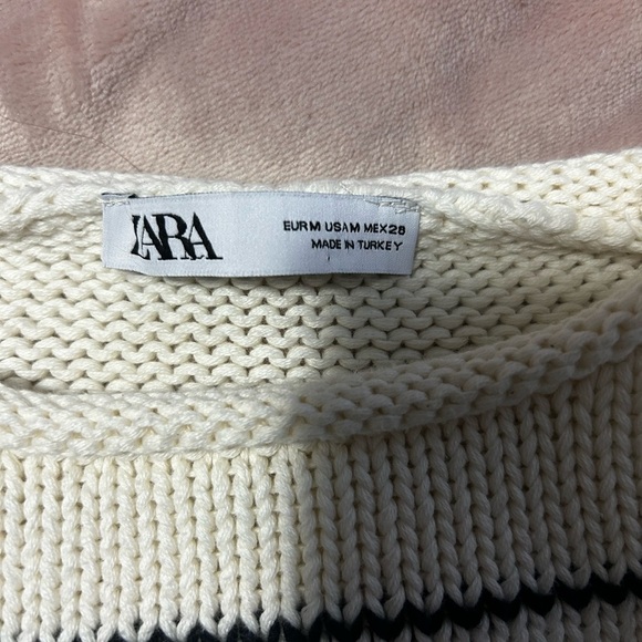 Zara Boxy Roll Neck Oversized Striped Cream and Navy Cotton Knit Sweater - Picture 7 of 10